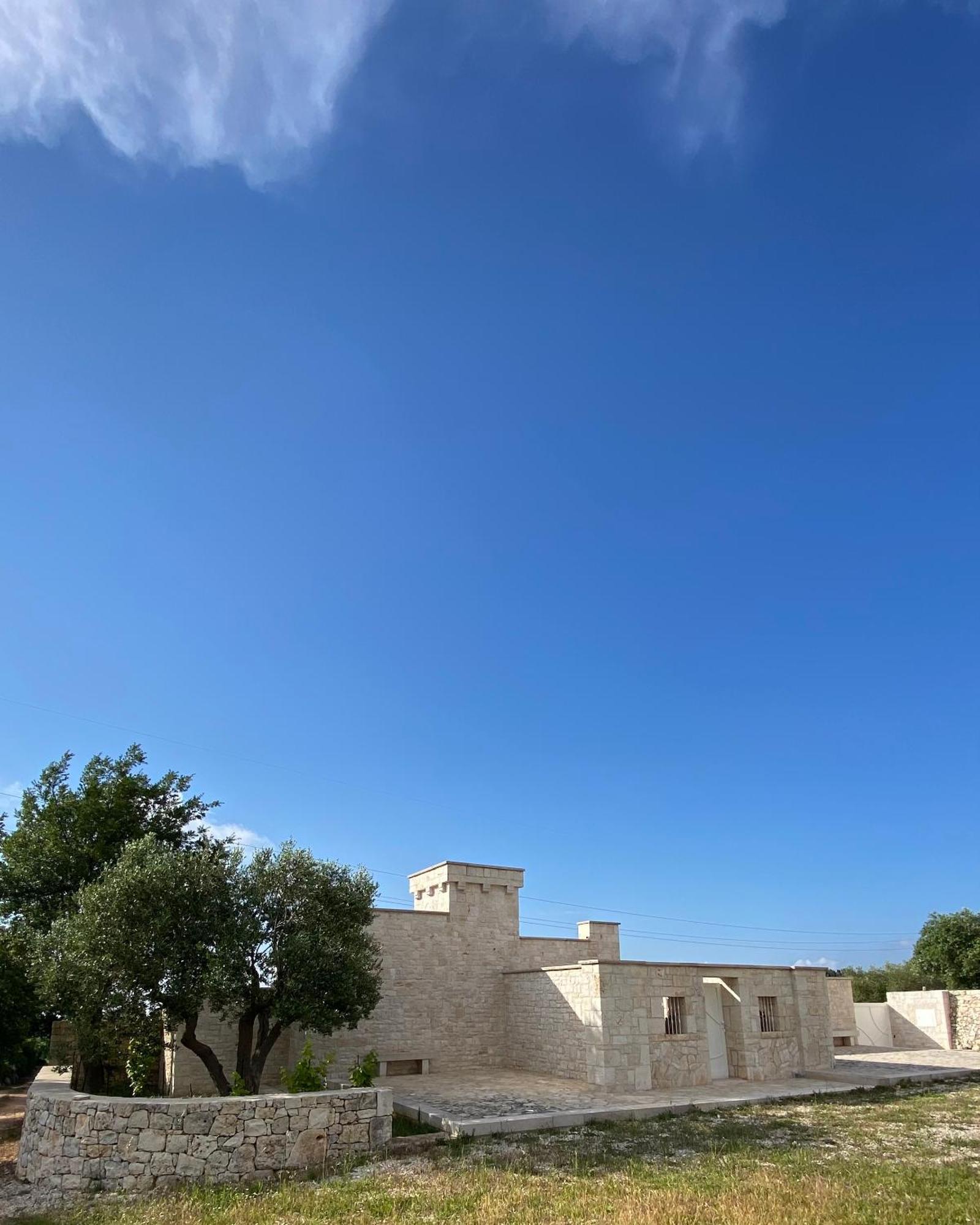 Porta Dell'Est Guest House Ночи Екстериор снимка